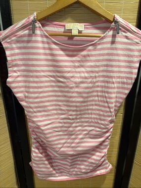 MICHAEL Michael Kors Pink & White Striped Zip-Shoulder Tank